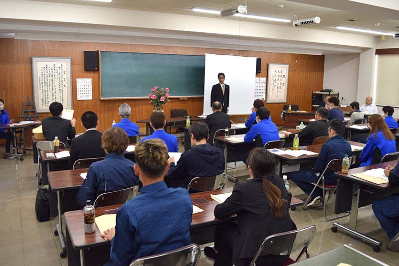 経営方針中間報告会